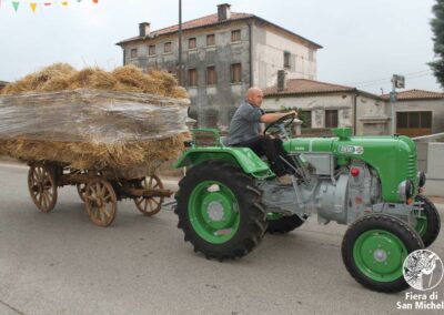Esposizione trattori d'epoca