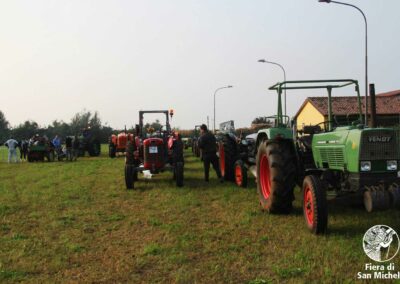 Esposizione trattori d'epoca