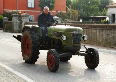 Esposizione trattori d'epoca